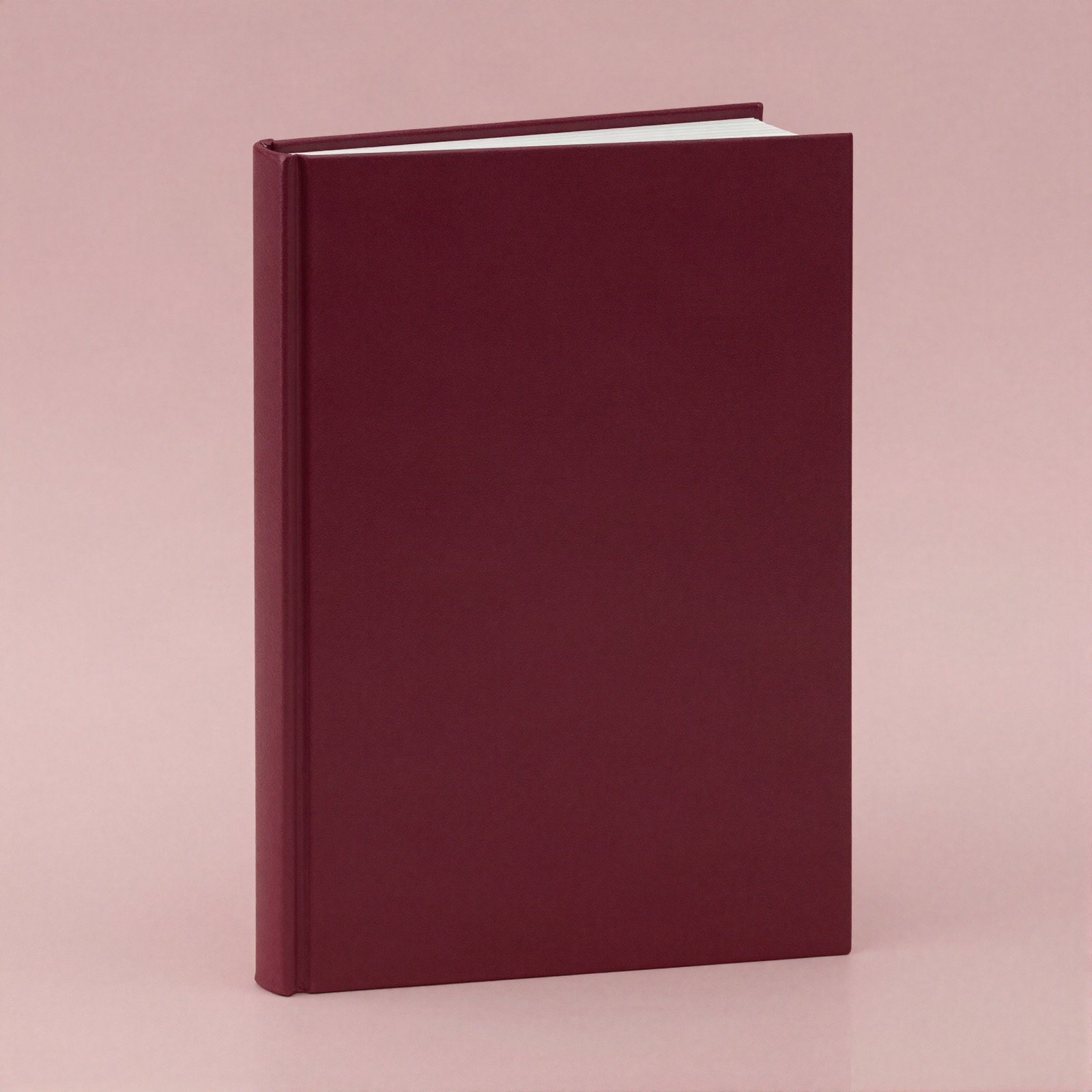 كتاب بغلاف مقوى عنابي